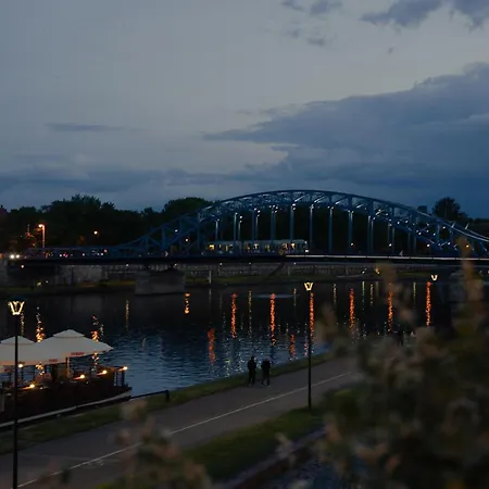 Traugutta Loft Lägenhet Kraków